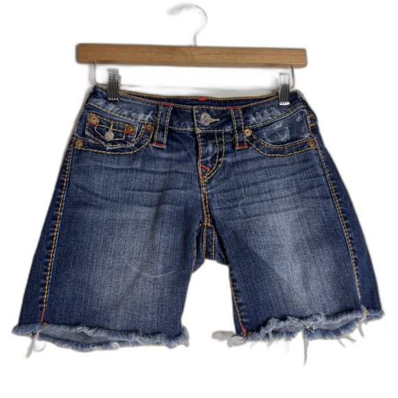 True Religion Shorts Womens 24 Blue Denim Raw Hem Distressed Cutoff Mid Rise y2k - Picture 3 of 10
